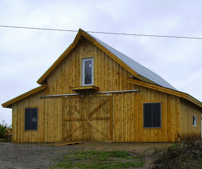 Building Pole Barn Homes Plans